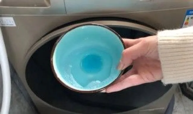 洗衣机怎么清理污垢（全自动洗衣机怎么清理污垢）