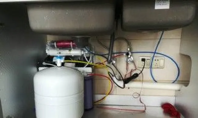 怎么挑选家用净水器（怎么挑选家用净水器的好坏）